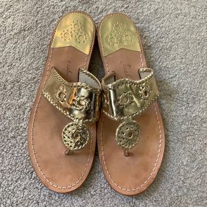 Jack Rogers flat sandals in gold, size 10